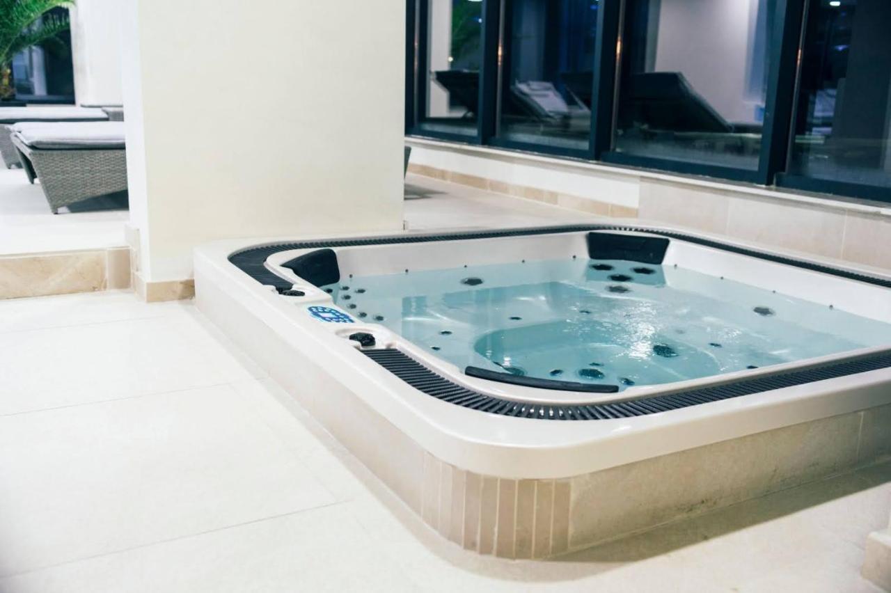 Mur Apartament Alezzi Beach Resort ナボダリ エクステリア 写真